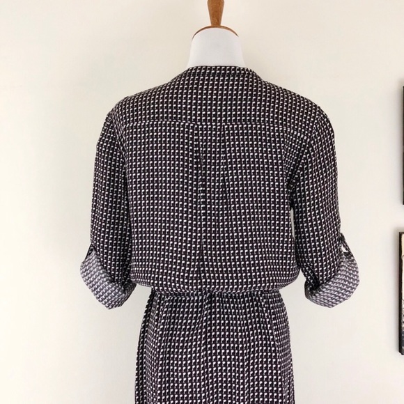 JOHNSTON & MURPHY Print Pop Over Shirt Dress M EUC - Picture 2 of 7